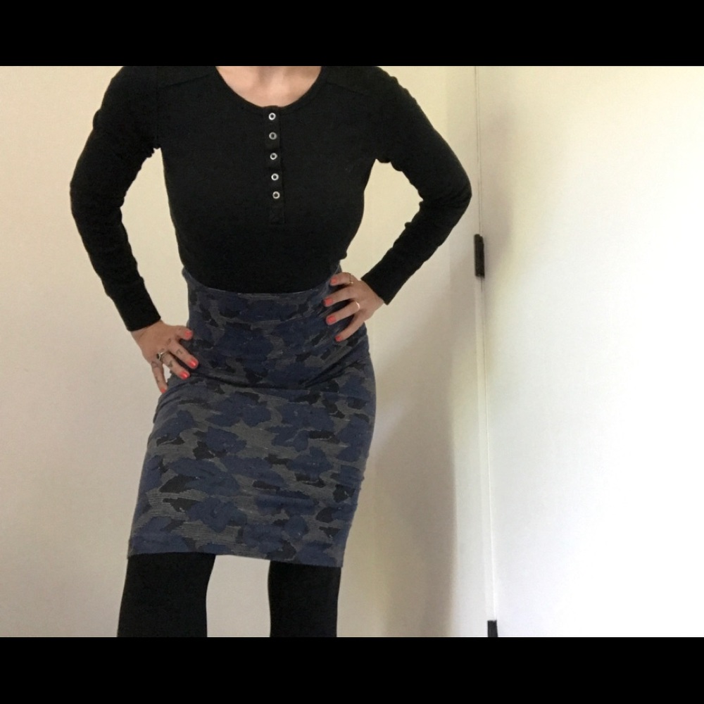 Ecote Navy Floral Print High Waisted Pencil Skirt - Picture 8 of 13